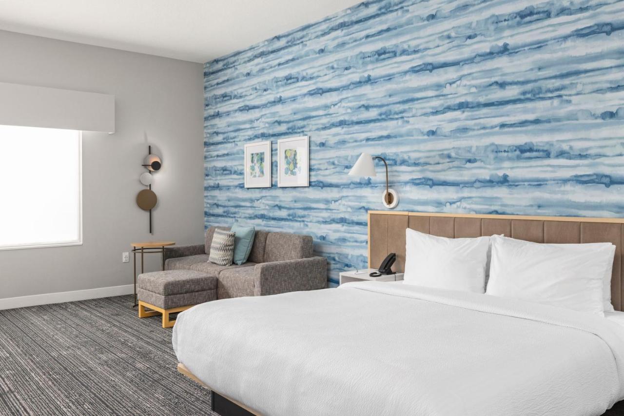 Towneplace Suites By Marriott Cape Canaveral Cocoa Beach Екстериор снимка
